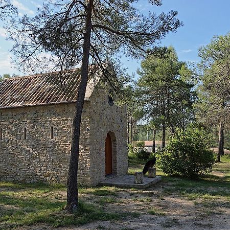 Les Lodges Du Pic Le Triadou 外观 照片