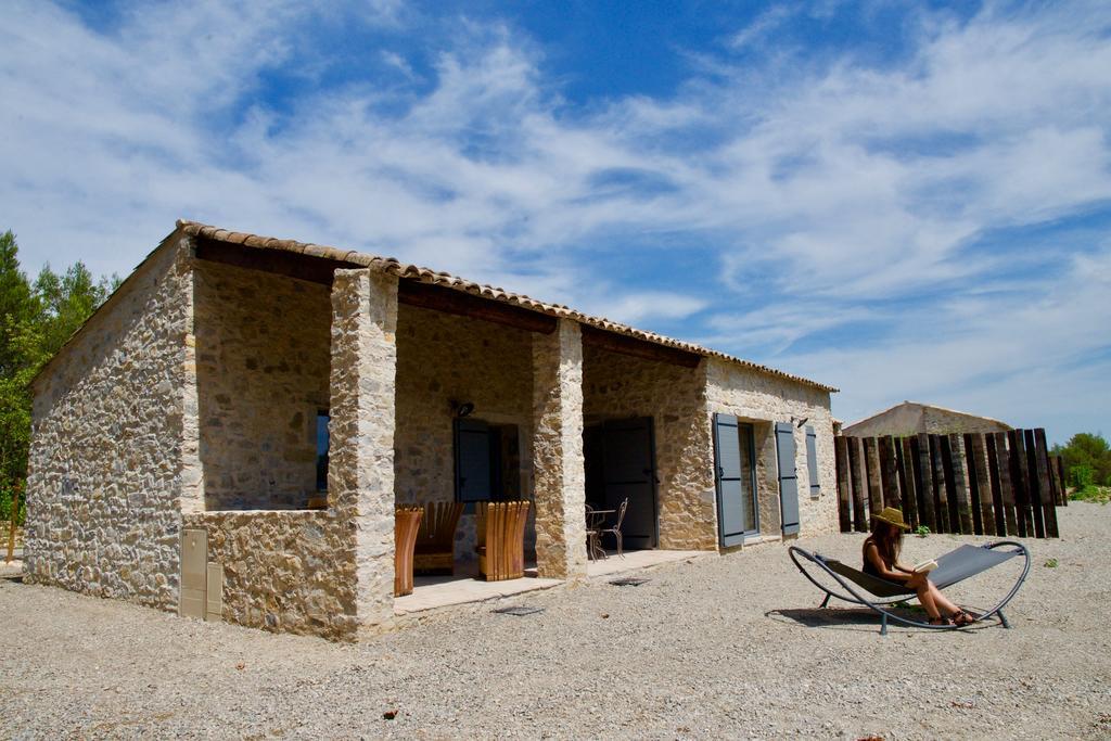Les Lodges Du Pic Le Triadou 外观 照片