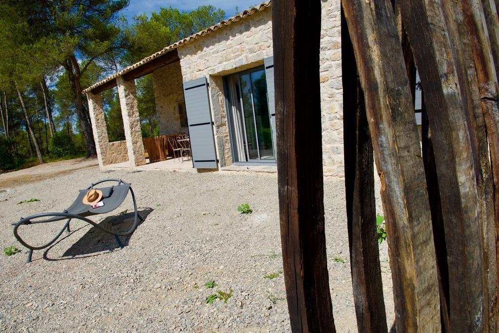 Les Lodges Du Pic Le Triadou 外观 照片