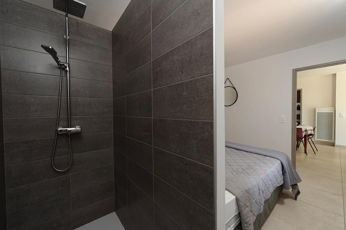 Les Lodges Du Pic Le Triadou 外观 照片